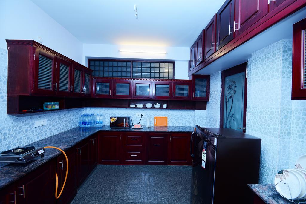 Beersheba Three Bed Room A/C Apartments Thiruvananthapuram Exterior foto